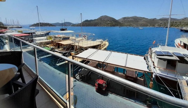 Lovely Flat with Sea View near Beach in Bozburun in Marmaris