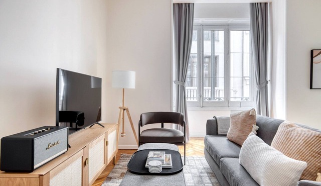 Lovely Palacio 1BR nr city center, by Blueground