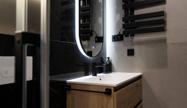Luxury Apt! 4BD/4BTH en suite