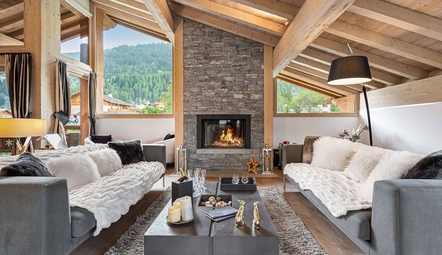 Luxury chalet with pool and spa in Courchevel in Courchevel