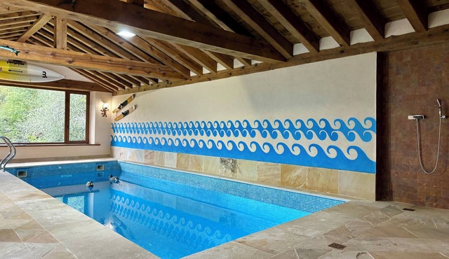 Luxury villa with heated swimming pool and games room, nestled in the mountains