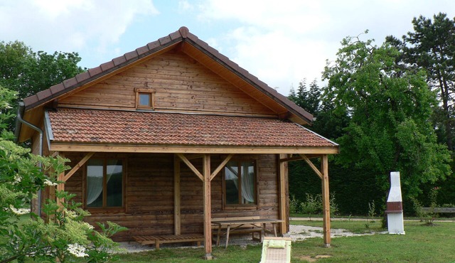 "Madriage" wooden house in Cusey