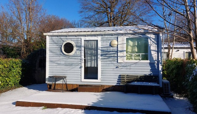 Mobile home for 2 guests with air conditioning in Angicourt
