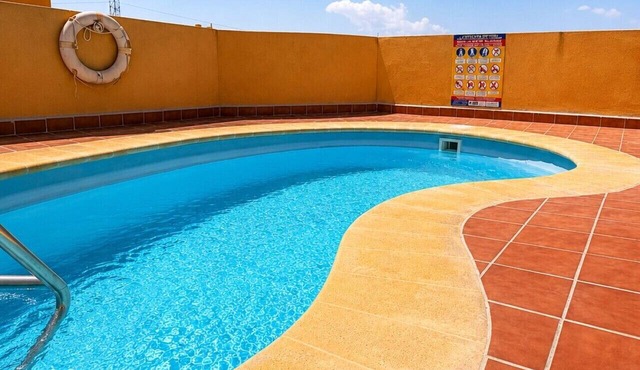Modern apartment with Rooftop Pool near Mojácar Playa in Turre
