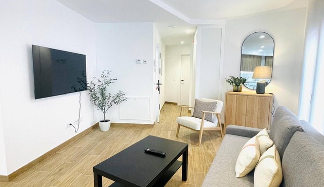 Modern Central Apartment in Jaca