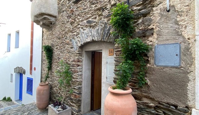 Modern comfortable house in the historic center in Cadaqués