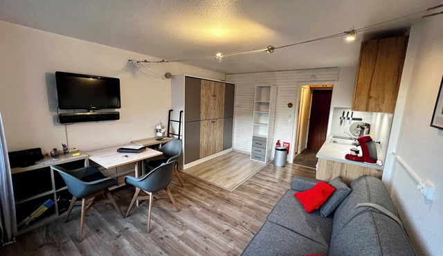 Mountain studio in the center of Les Carroz, ideal for couples and small families. in Arâches-la-Frasse