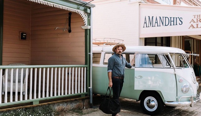 Ned Kelly's Marlo Cottage - best location in town in Beechworth