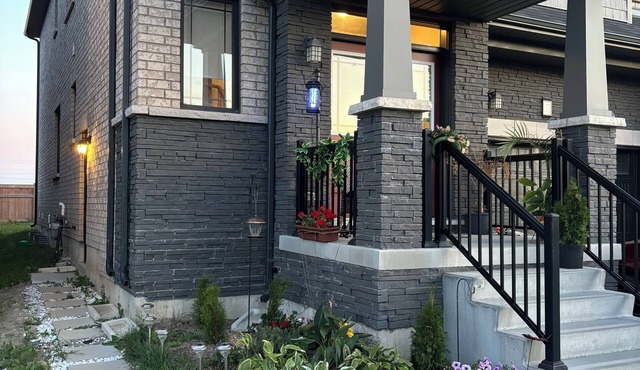 Niagara Falls Basement Suite 15 mins away from Falls in Thorold
