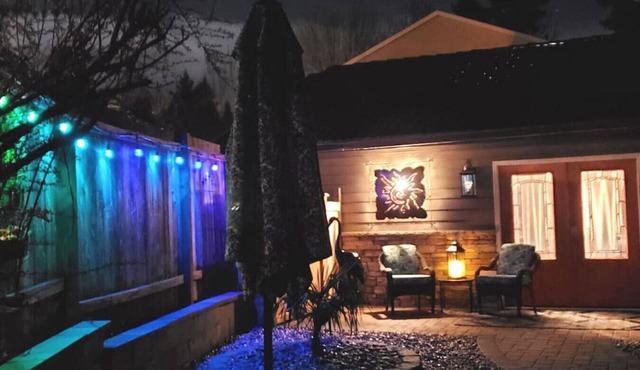 Olympia Hideaway- Classy, Cozy and Chic! in Olympia