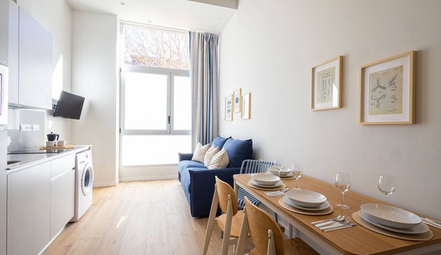 Pirate Duplex VI | 4 Guests | AC WiFi | 15 min Oceanografic