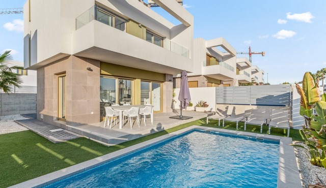 Premium villa "El Sueño" at Vistabella Golf with heated pool