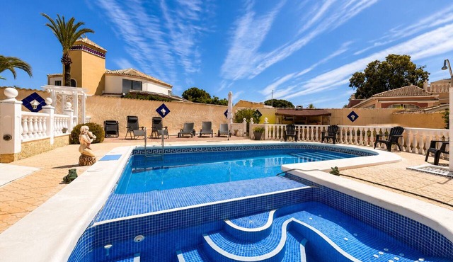 Private Pool Villa in El Chaparral