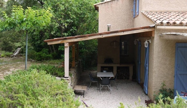 Quiet house surrounded by nature ideal for family and relax in Cotignac