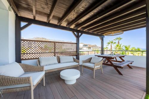 Resort Macenas #SeaViewApartment #TerraceAndSunbeds #2BR in Mojácar