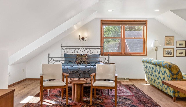 Schuylerville, Saratoga Enclave Studio Apartment in Schuylerville