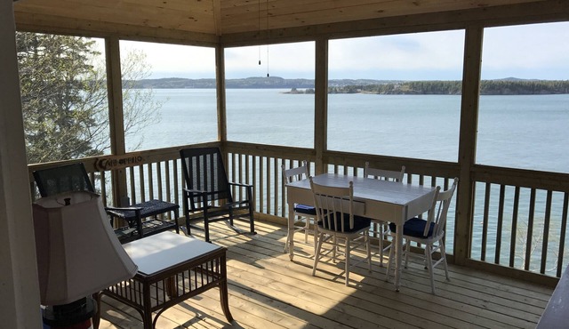 Secluded Oceanfrot cottage:Unbelievable oceanfront views-Screened in Gazebo in St. Andrews