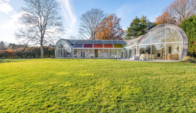 Secluded Southampton Escape, Garden, Perfect for Families or Friends in Southampton
