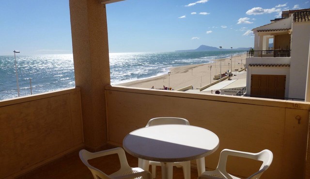 Sorolla Apartment on the Beachfront
