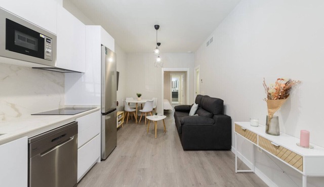 Spacious apartment near the airport