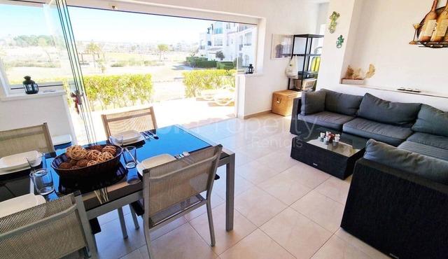 Spacious Ground Floor Apartment