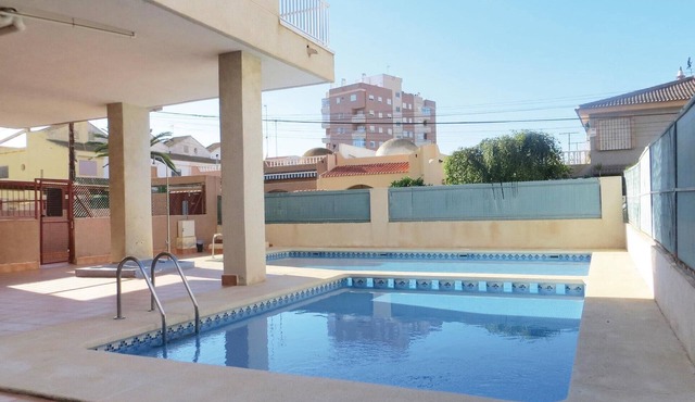 Stunning apartment in Torrevieja with WiFi