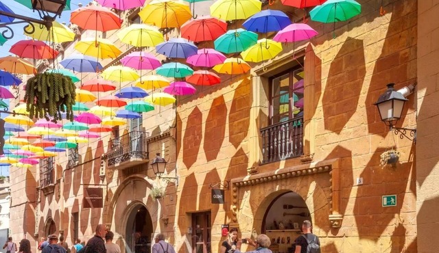 Stylish Apartments in Poble-sec — Steps from Barcelona’s Best - Several units!