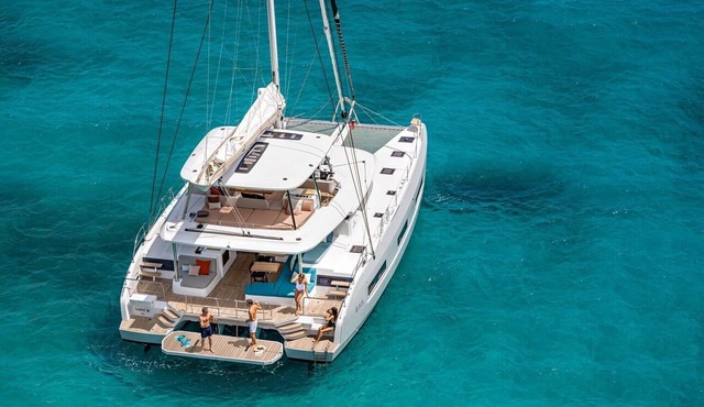 Sun-Kissed Sailing Adventure in the Majestic Islas Baleares