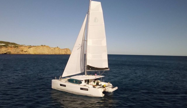 Sun-Kissed Sailing Adventure in the Majestic Islas Baleares