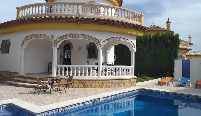 Superbe villa indépendante piscine privée Costa Daurada