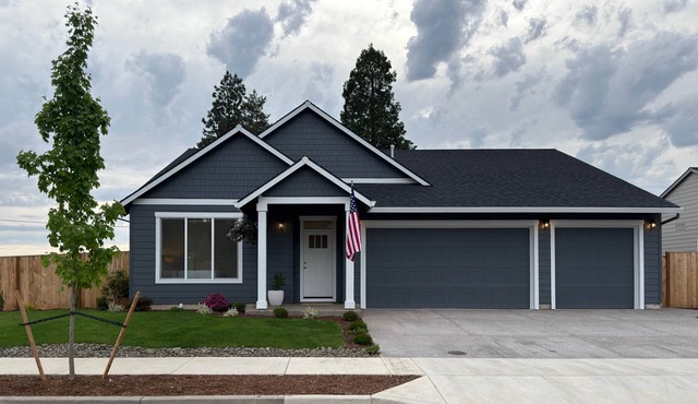 The Silverton House | A Modern Family Retreat in Silverton