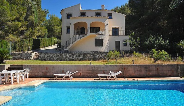 Tosalans by Interhome