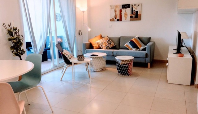Tranquility: 2-br Retreat at Hacienda Riquelme Golf Resort