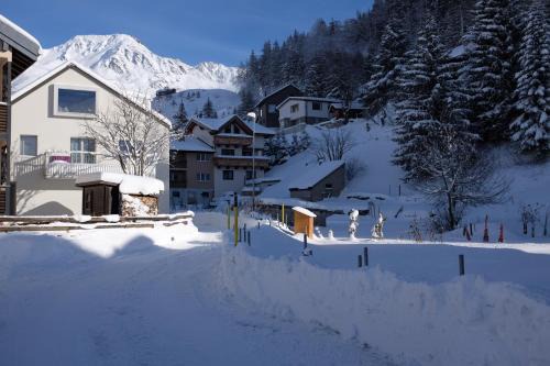 UnderDach Holiday House in Andermatt