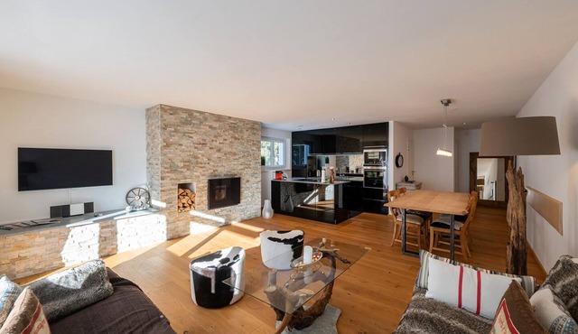 Vacation apartment/apartment for 4 guests with 86m² in Davos Dorf (272115) in Davos Dorf