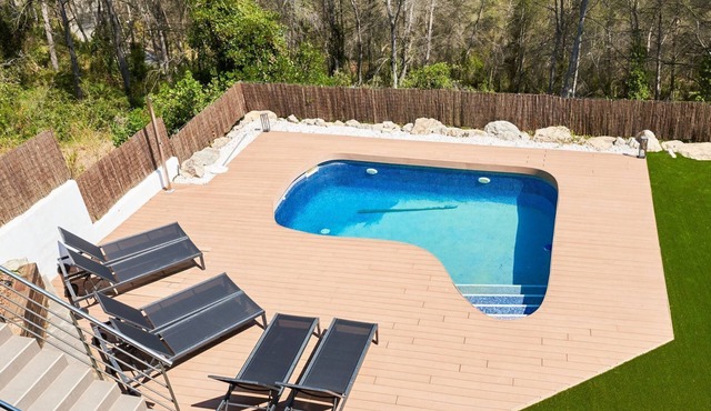 Villa Crystal I - Five Bedroom Villa, Sleeps 12