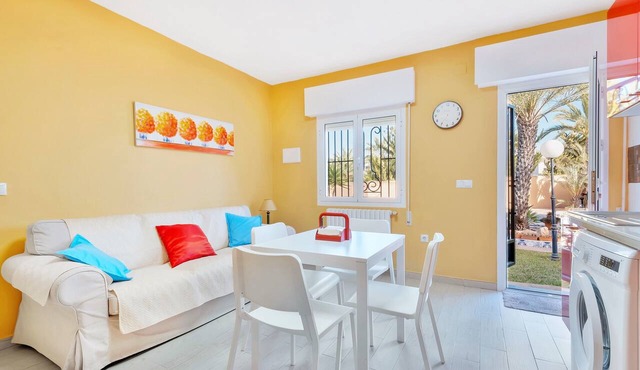 Villa 'Maria Dependance' with Private Pool, Wi-Fi and Air Conditioning