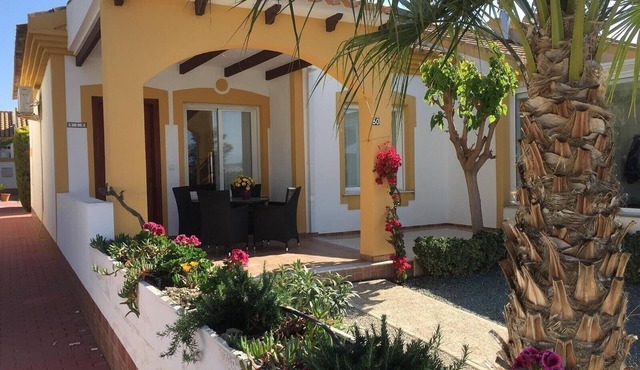 Villa Montana with Shared Pool, Air Conditioning & Wi-Fi