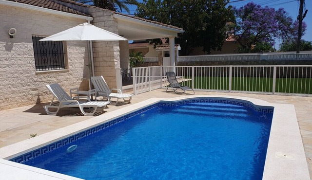 Villa Soteliño - Chalet con piscina privada en Vinaròs - Ref. 300