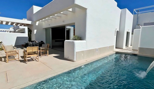 Villa with private pool in San Fulgencio