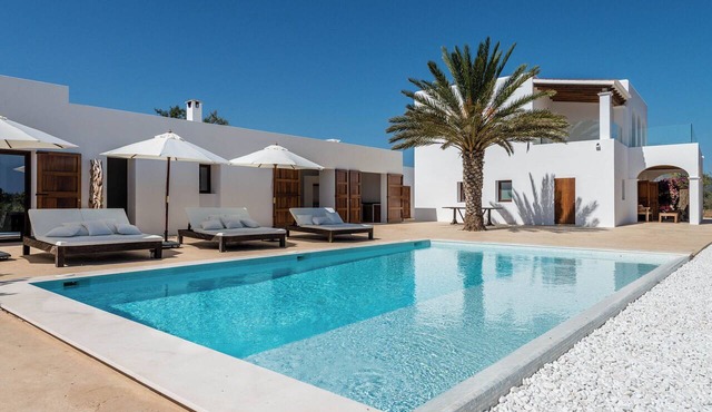 WHITE OASIS Ibiza Villa