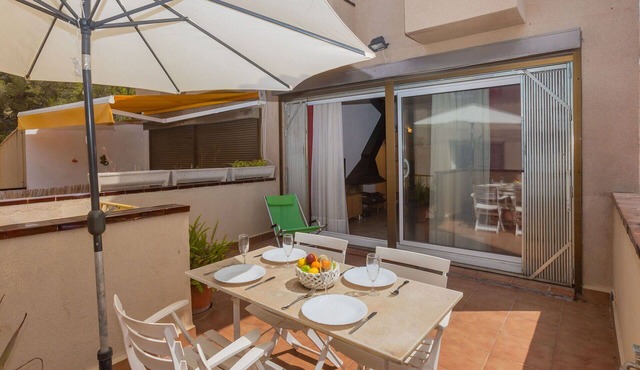 Wonderful villa for 5 guests with WIFI, TV and terrace