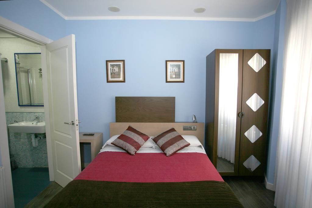 Castro Urdiales House | Pensión Jade