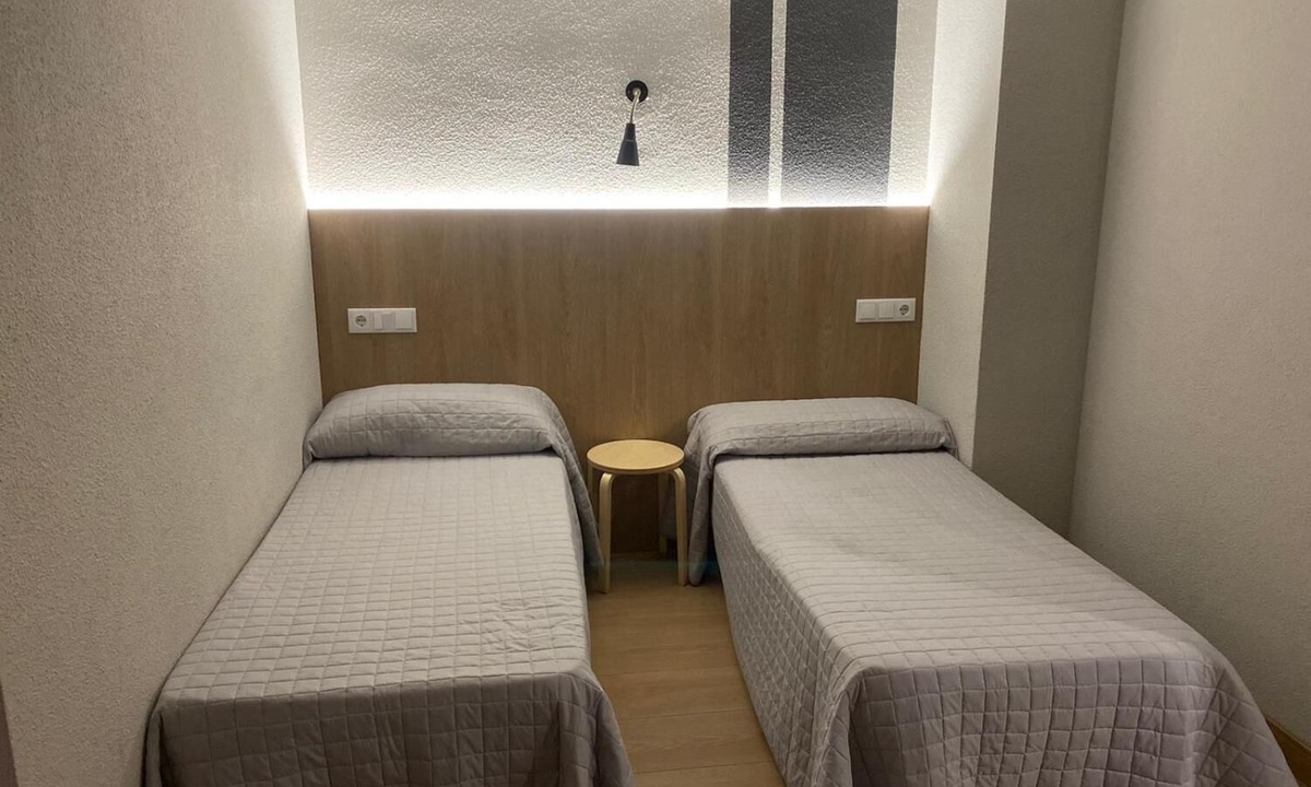 Oeste Hostel | Hostal Uria