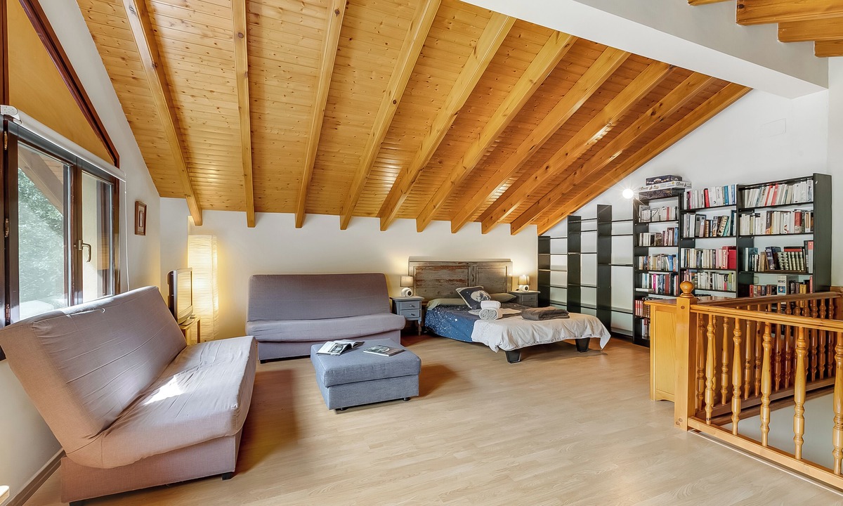 Anserall House | Seu D'urgell Pyrenees Holiday Home