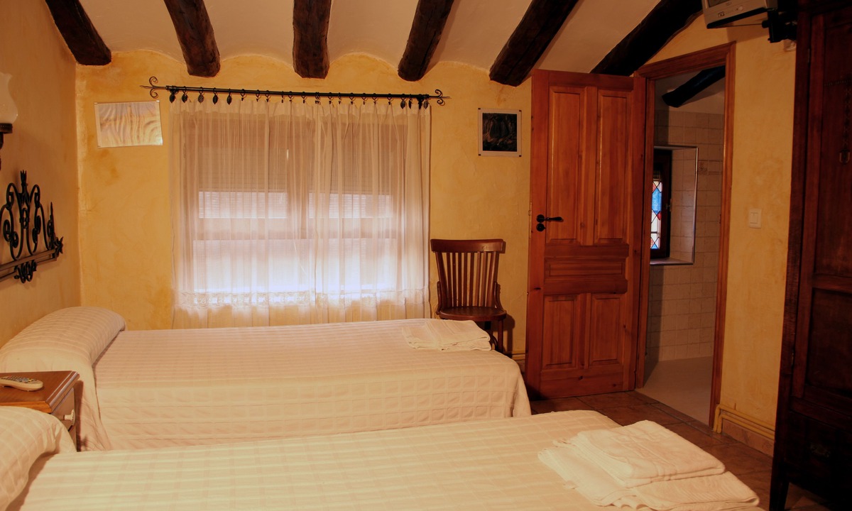 Arguedas House | Casa rural La Bardena Blanca I