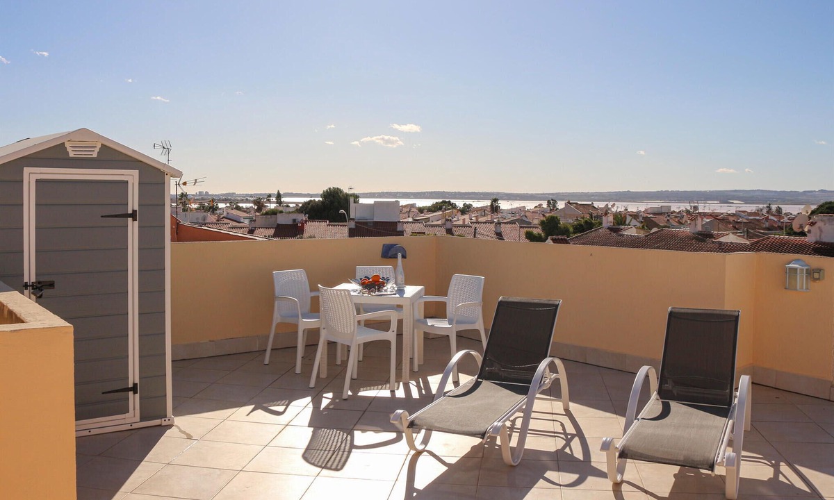 San Luis Apartment | Cozy apartment in Torrevieja with WiFi