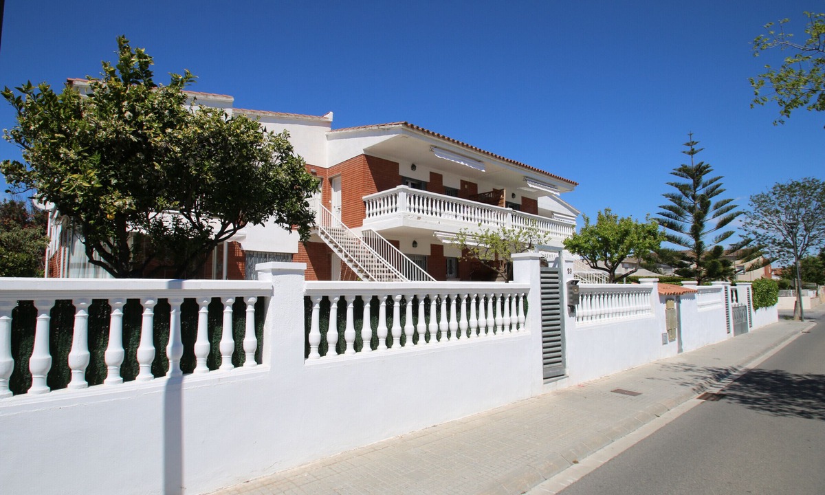 Cambrils Apartment | Casa Rosales 2 in Cambrils