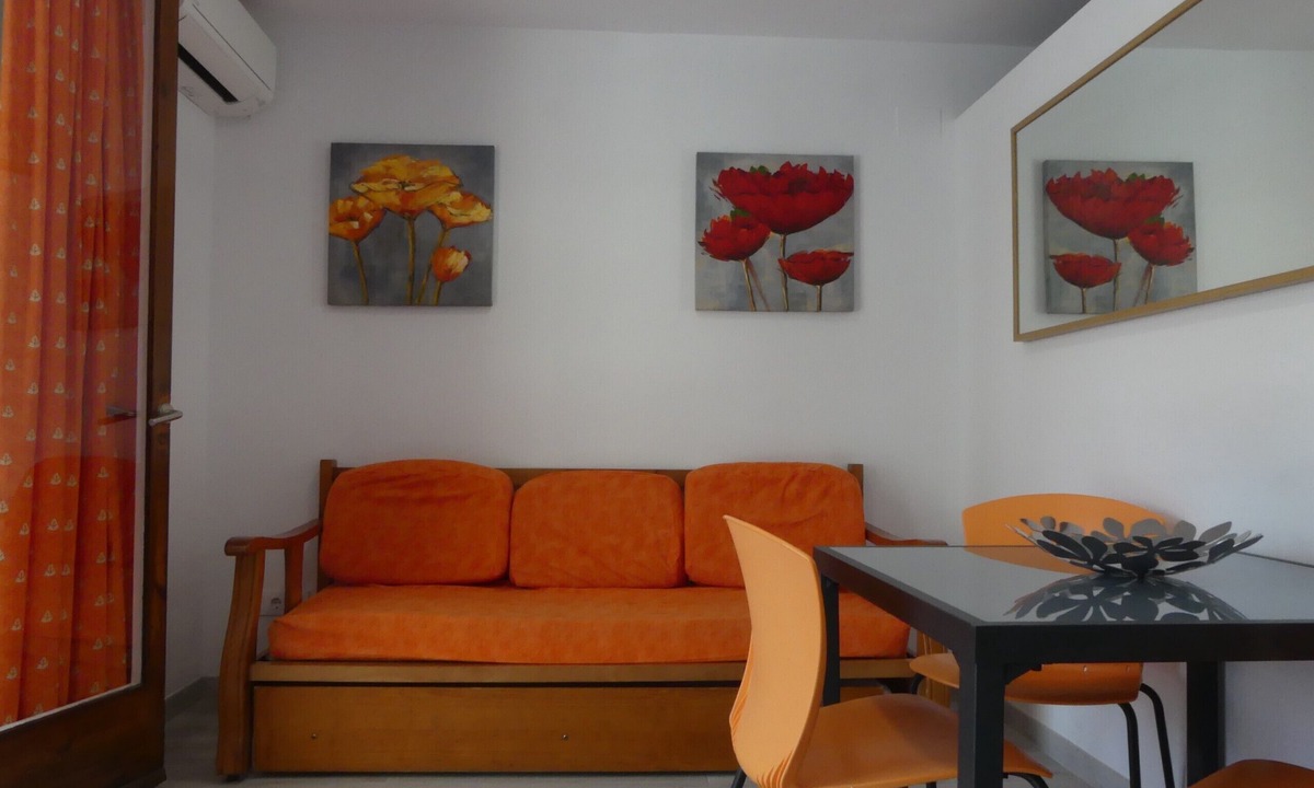Salou City Centre Apartment | Alexis Plus Zeus Salou 9011