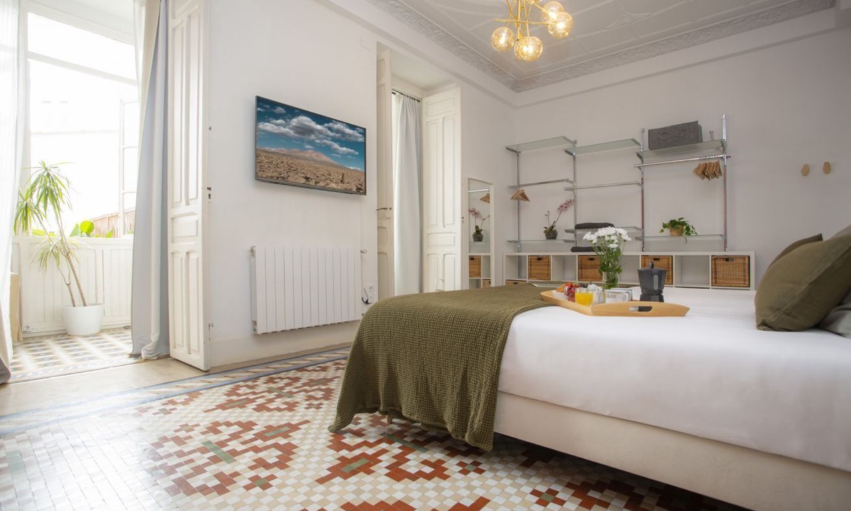 Valencia City Centre Apartment | Singular Stays Ms Rogers